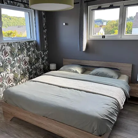 Le Reve Ardennais 公寓 马尔梅迪